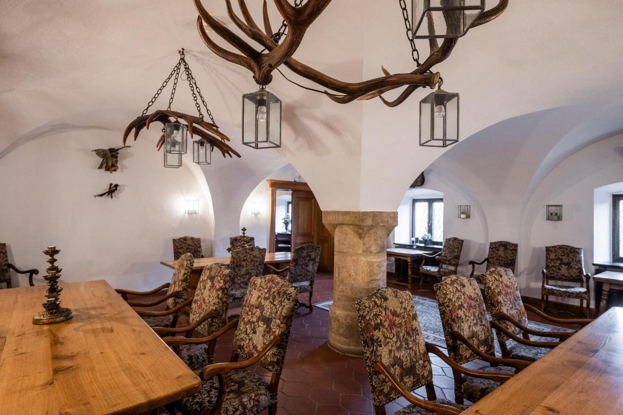 Burg Rabenstein Hotell Kirchahorn Exteriör bild